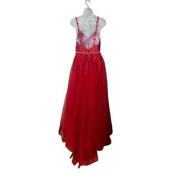 NWT JVN PROM COLLECTION Gorgeous Red Dress Size 6 Retail $599 - Picture 4 of 13